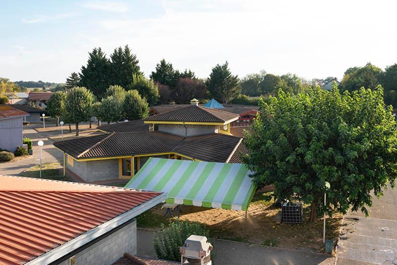 Hotel Domaine De Sainte-Croix Zewnętrze zdjęcie